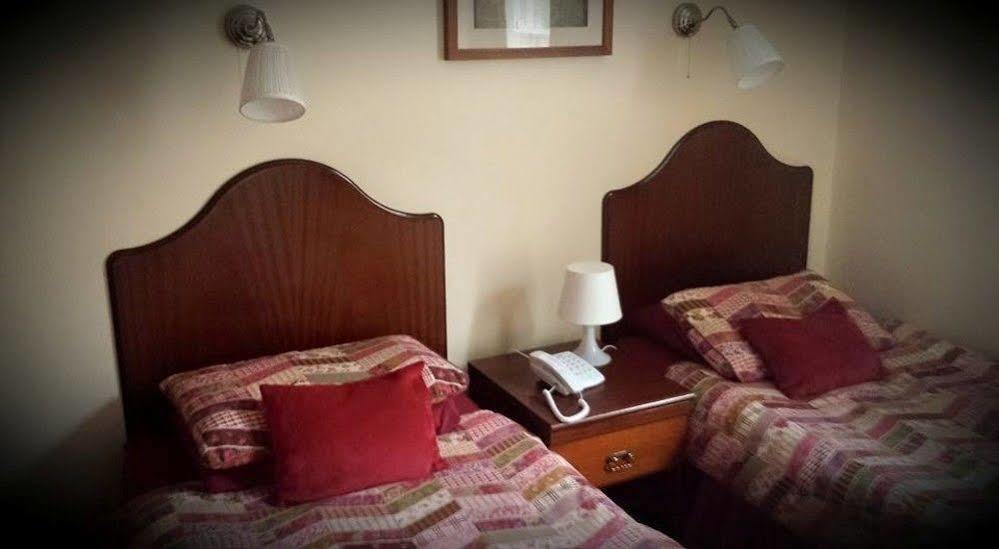 The Waverley Hotel Crewe Esterno foto